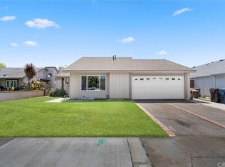 8422 Norfolk Dr, Huntington Beach, CA 92646