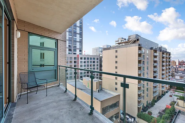 Sold by Nest Seekers International | media 16
