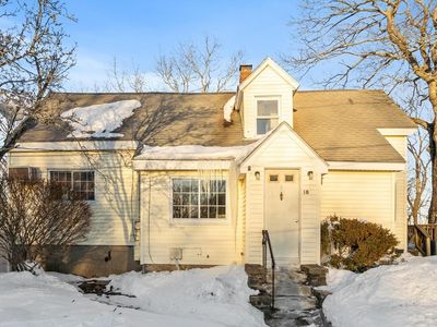 10 Fairview Rd, Peabody, MA, 01960