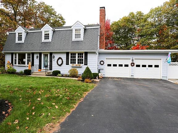 2nd image of 42 Crestwood Dr