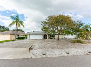 416 Shore Rd, Venice, FL 34285