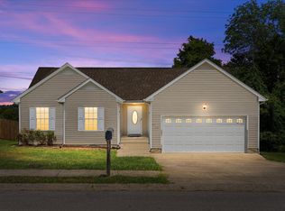 356 Chalet Cir, Clarksville, TN 37040