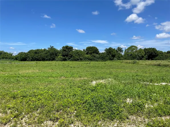 24200 SW 209th Pl, Homestead, FL 33031