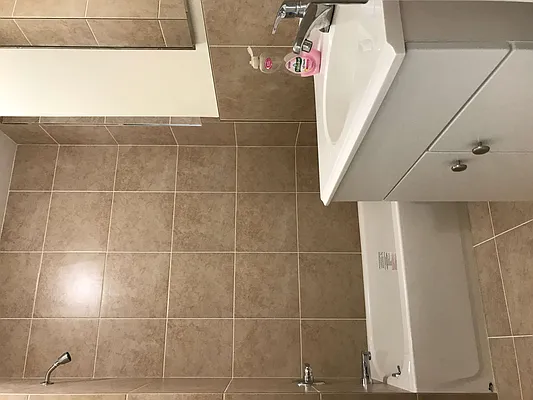 Rented by Zikos Realty Services | media 4