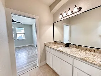 1690 Gruene Vineyard Xing — Photo 19