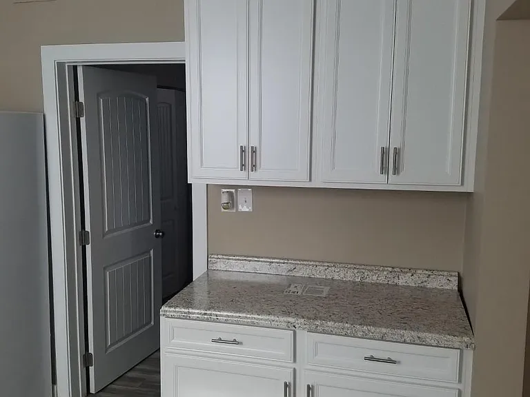 4683 Vine St — Photo 20