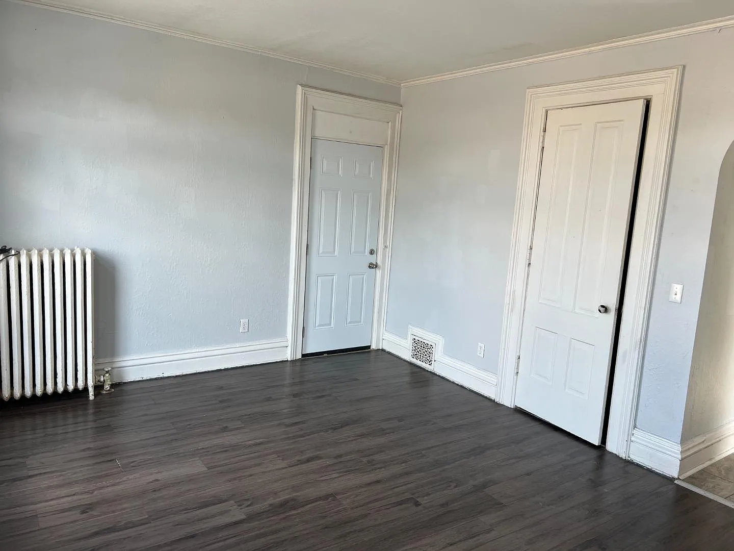 141 E. Front St. - Apt. 4 — Photo 2