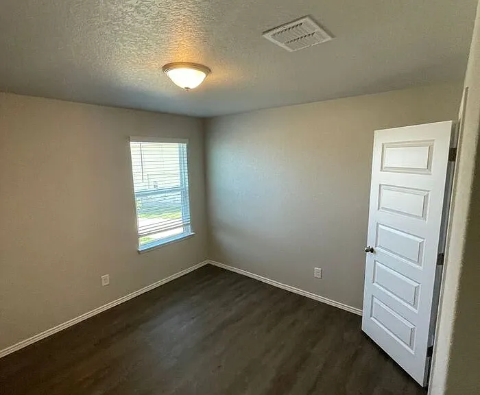 12928 Candace Way — Photo 16