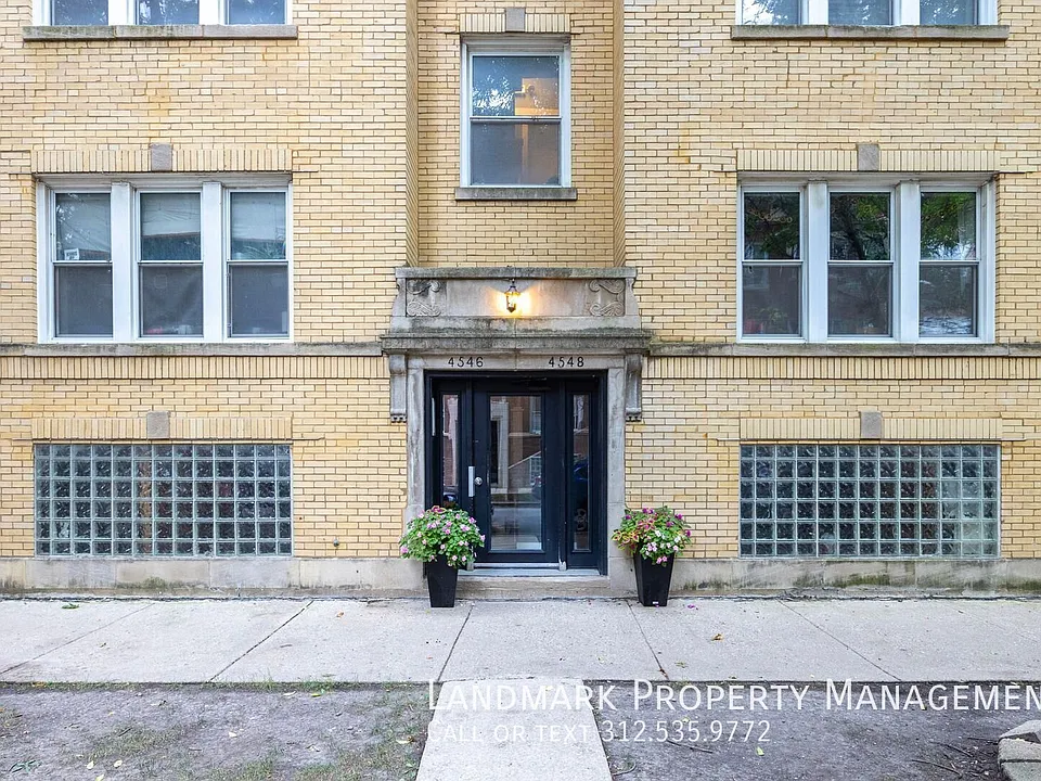 4546 N Albany Ave #2