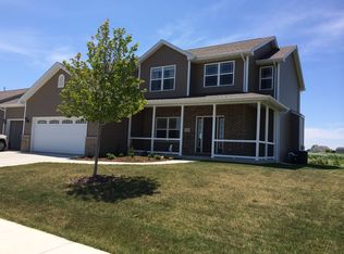 728 Grandyle Dr, Washington, IL