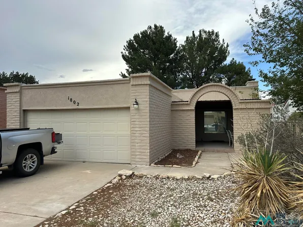 1802 Mountain Shadow Dr, Carlsbad, NM 88220