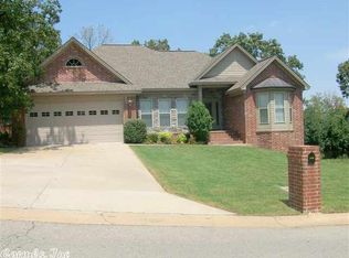 1008 Golf Course Dr, Searcy, AR 72143