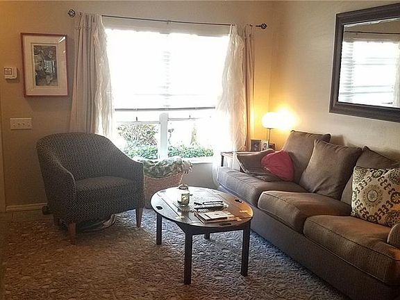 4th image of 2434 Lake Woodberry Cir