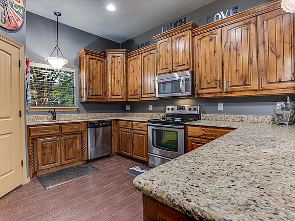 4th image of 115 Turnberry Loop