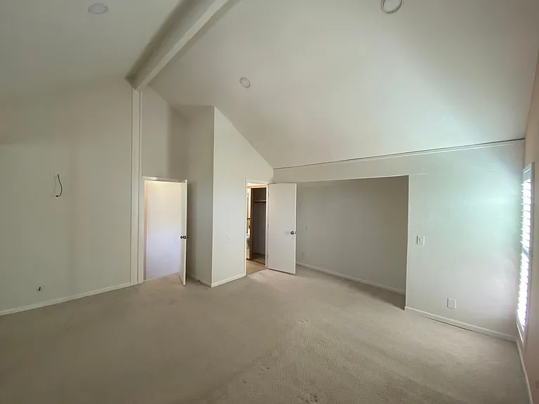 2581 Secretariat Dr — Photo 10
