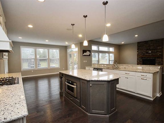 3rd image of 1014 Campo Ct