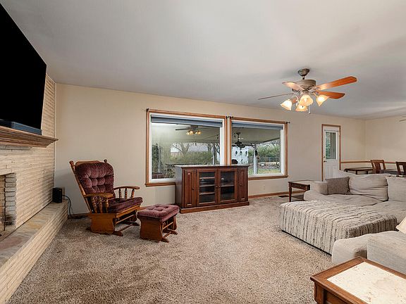 2nd image of 2541 S Luster Avenue