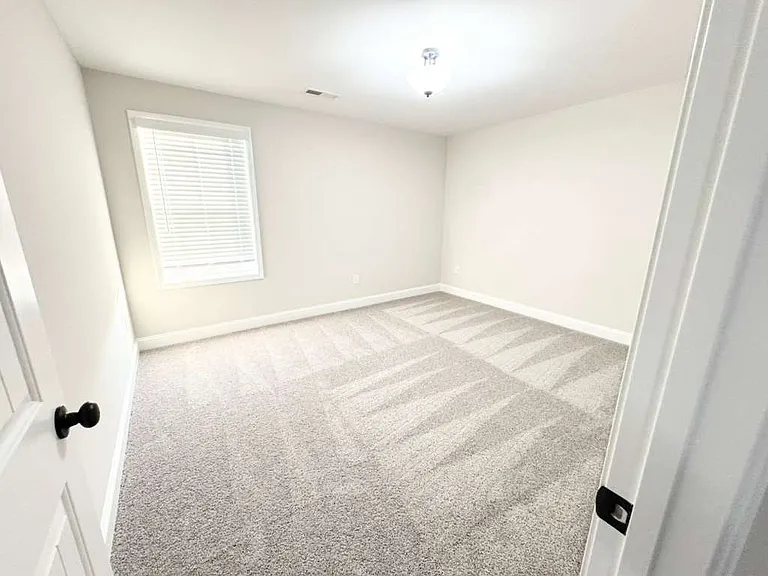 8319 Lazy Sky Ln — Photo 20