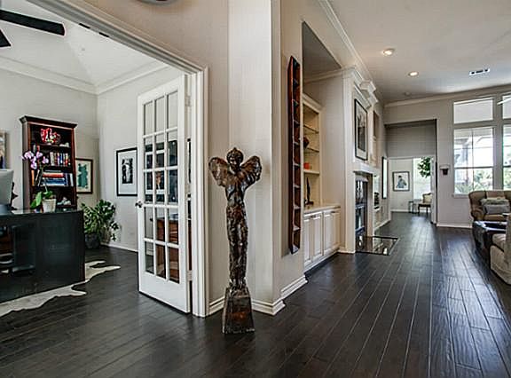 4th image of 3503 Hollowridge Ct