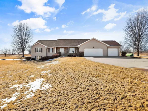 3131 County Road F, Blue Mounds, WI 51517