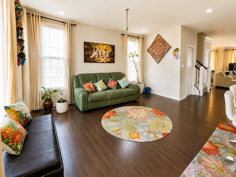 23745 Hopewell Manor Ter — Photo 13