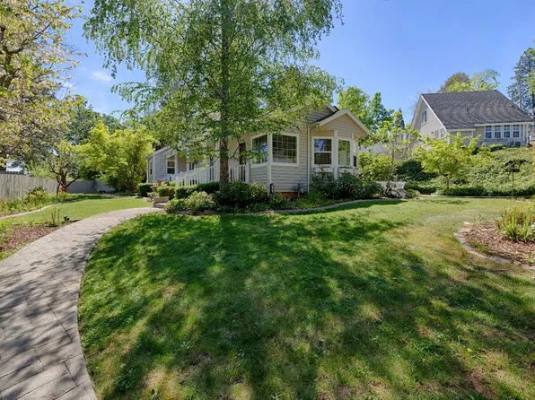 157 Apple Ave, Grass Valley, CA 95945