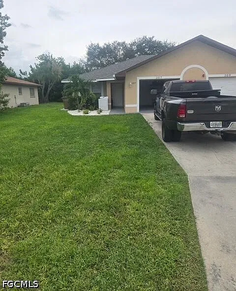 207 SE 23rd Pl