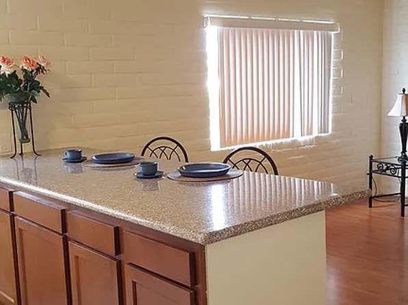 8450 E Old Spanish Trl APT 112, Tucson, AZ 85710