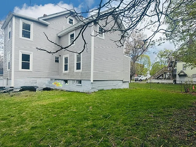 155 Cedar St #1 — Photo 13