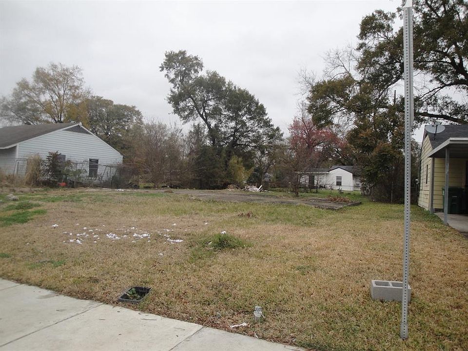 1st image of 5807 Southmund St #A