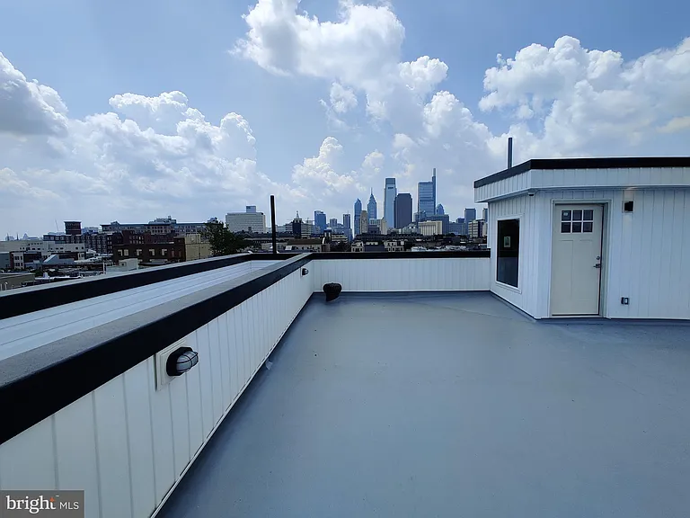 812 N 16th St #3 — Photo 7