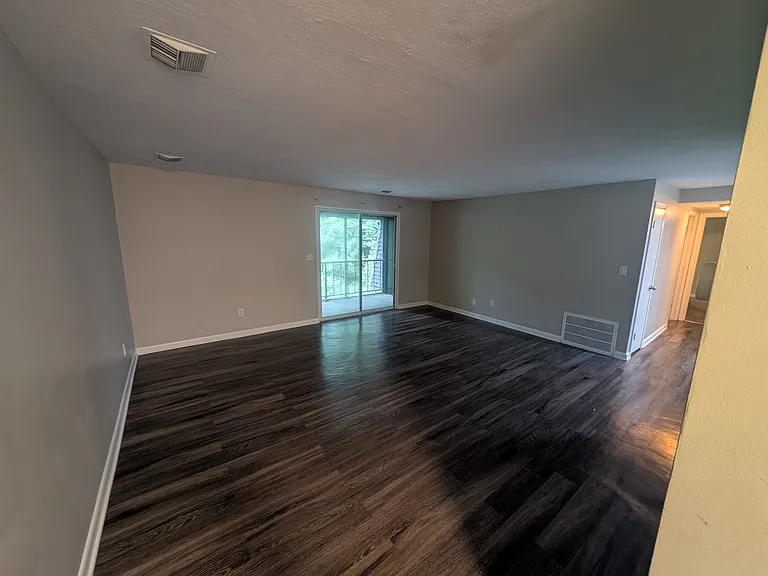 16 Brookside Ave #12 — Photo 2