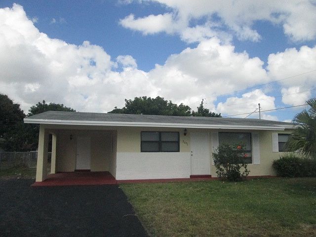 1st image of 2851 NW 23rd St