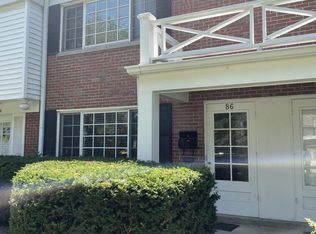 86 Warwick Rd, Winnetka, IL 60093