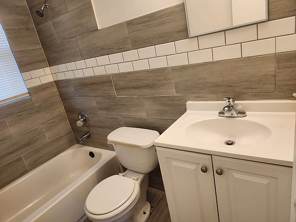 3rd image of 11718 N 14th St APT F