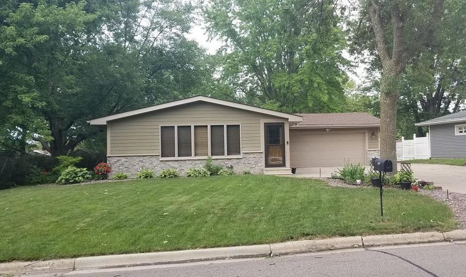 1st image of 1007 Rosehill Dr