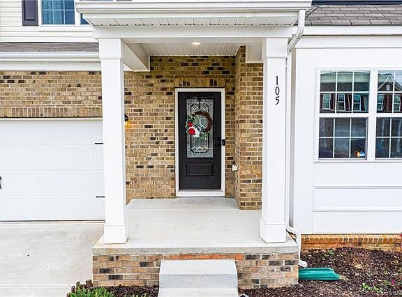 3rd image of 105 Lassen Ln #33