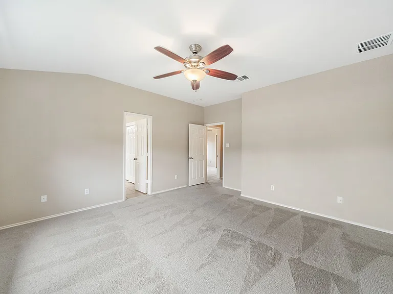 4105 Pebble Ridge Cv — Photo 15