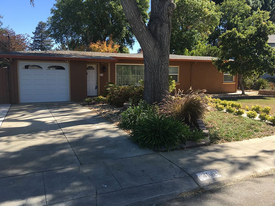 1st image of 464 Ardis Ave