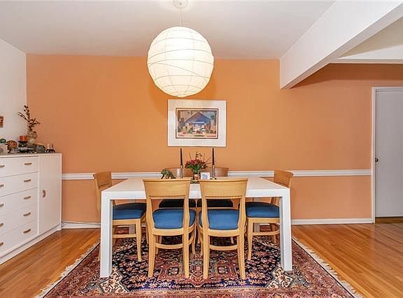 4th image of 709 Palmer Ct APT 2F