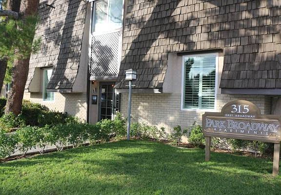 2nd image of 315 E Broadway #92a296496