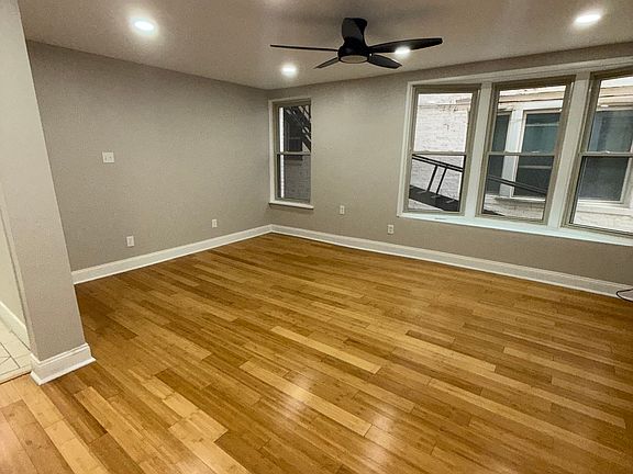 4th image of 5722 Baum Blvd