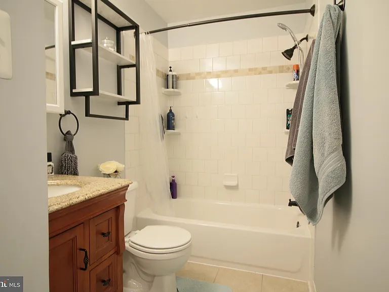 7224 Princess Anne Ct — Photo 10