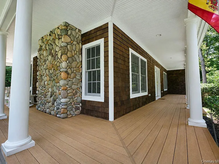49 Woodville Rd — Photo 3