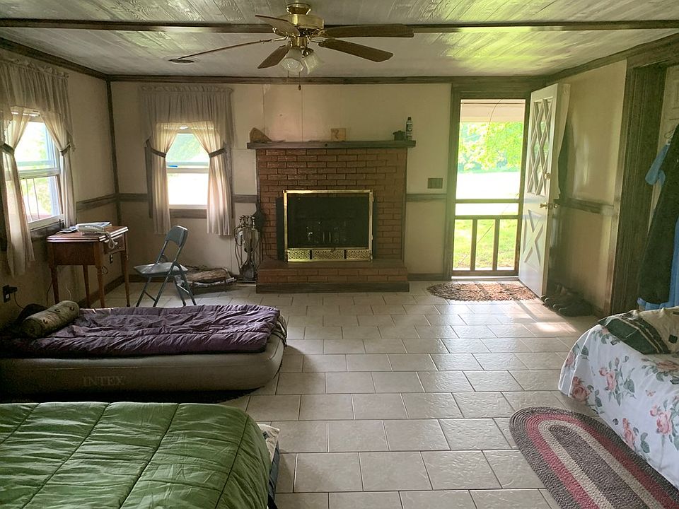 2nd image of 1555 Joe Powers Rd