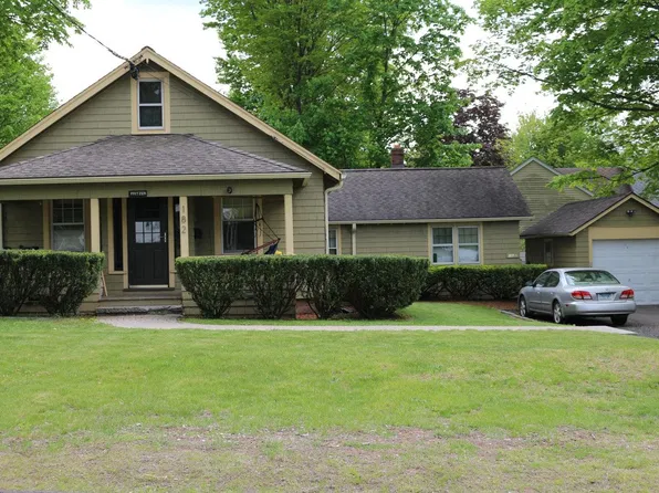 182 Forest St, Rocky Hill, CT 06067