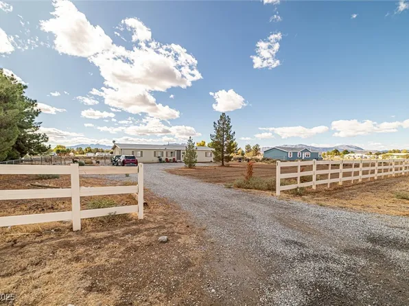 2421 W Adkisson St, Pahrump, NV 89060