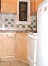 2nd image of 3 W 83rd St APT 1D