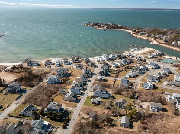 135 Silver Beach Ave, North Falmouth, MA 02556