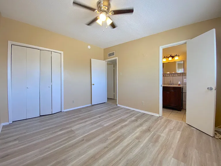 6041 Redstone Ln — Photo 14
